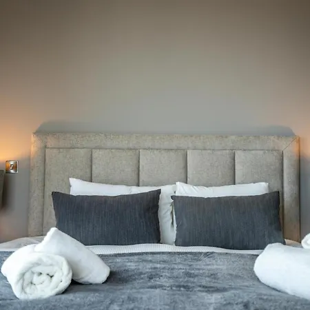شقة Minster View Penthouse At Ryedale House يورك