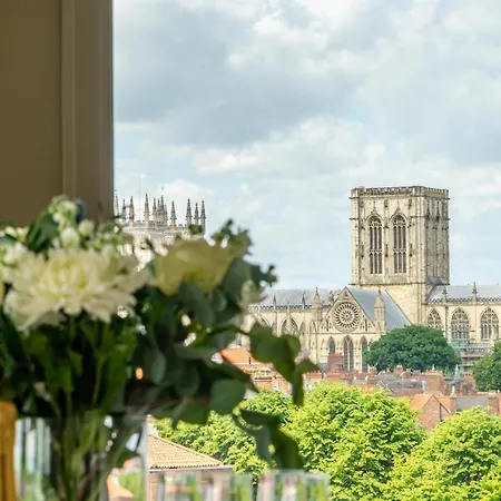 Minster View Penthouse At Ryedale House