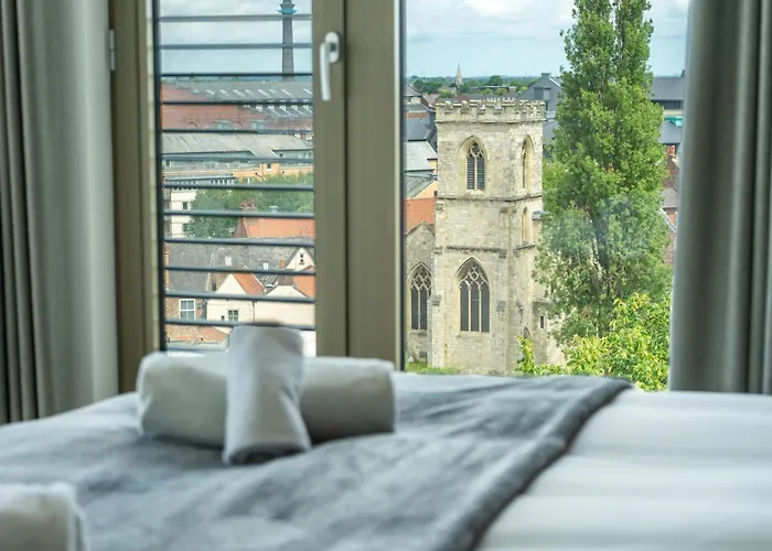 Minster View Penthouse At Ryedale House York